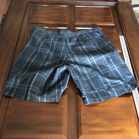 Men’s size 38 grand slam golf plaid shorts - Picture 12 of 15
